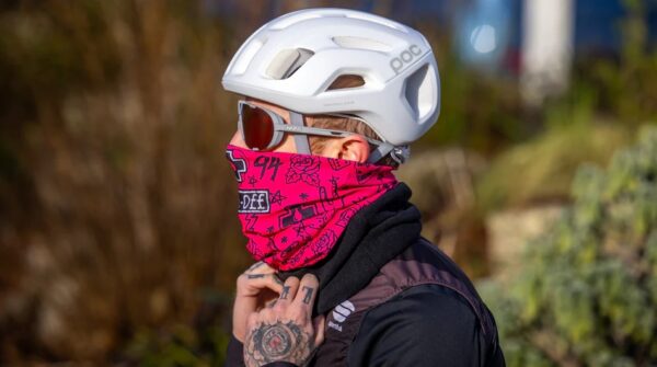 Winter Gaiter - Pink Punk ผ้าบัฟกันลมสำหรับฤดูหนาว ลาย Pink Punk - Image 3